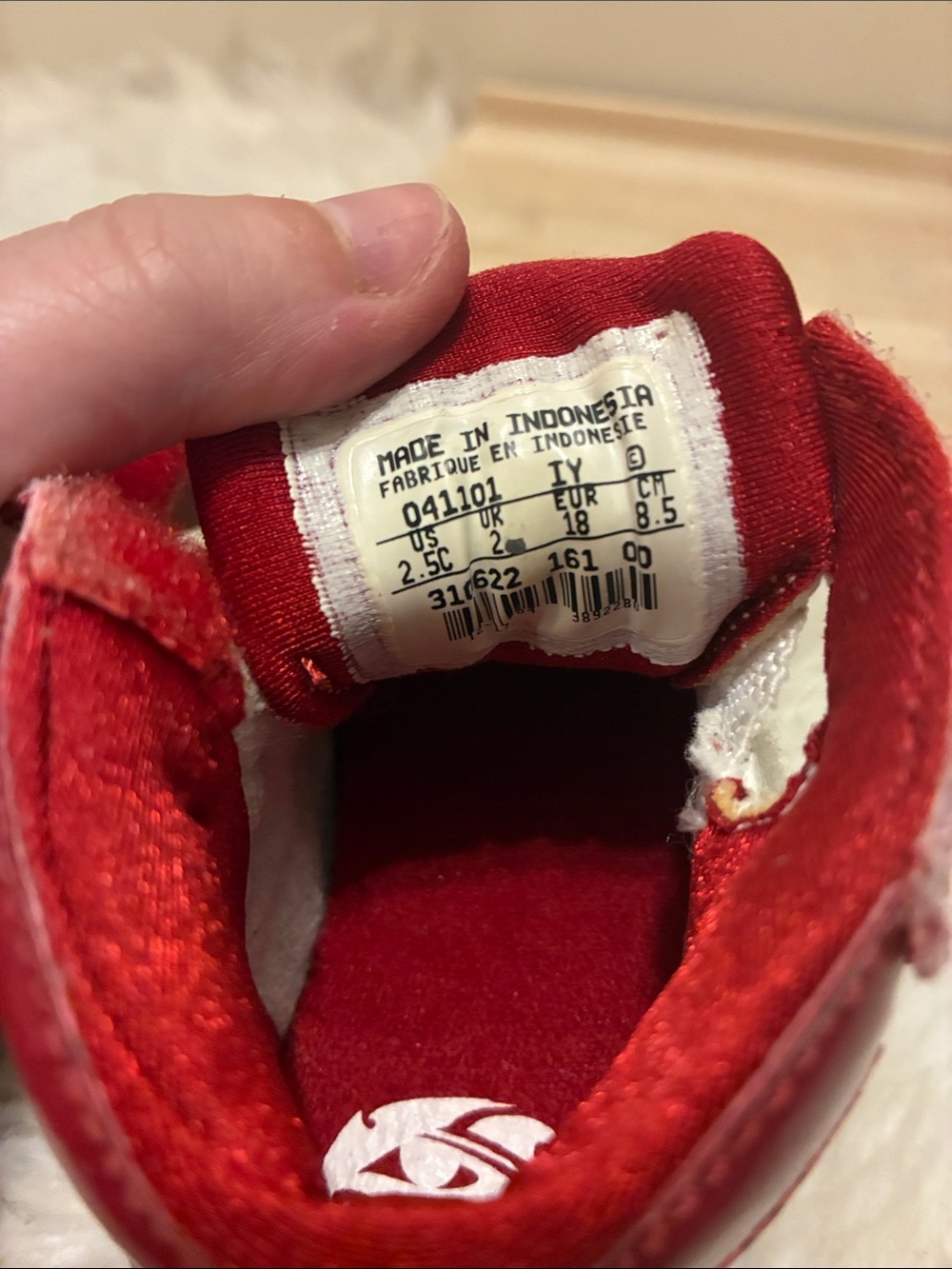 Nike Jordan Infant White and Red High-Top Sneakers with Graphic Strap - Picture 4 of 4